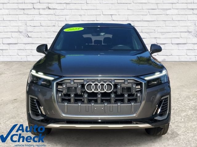 2025 Audi Q7 Premium Plus