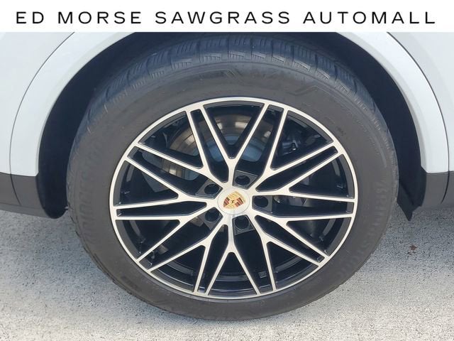 2025 Porsche Cayenne NA