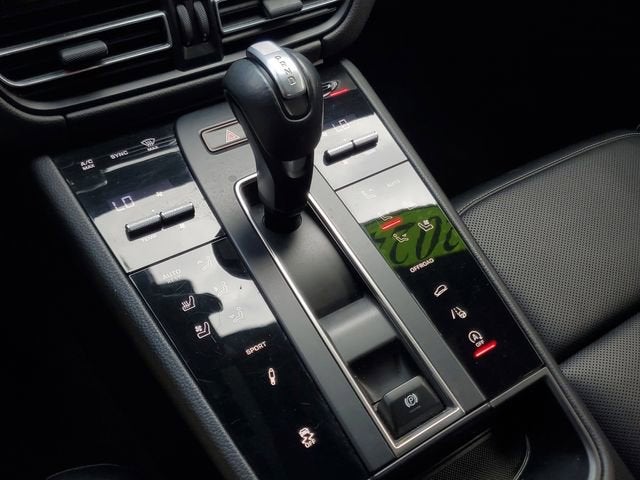 2024 Porsche Macan S