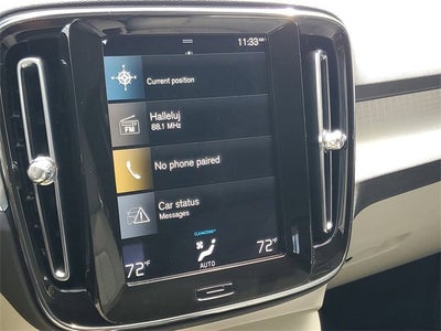 2021 Volvo XC40 Momentum